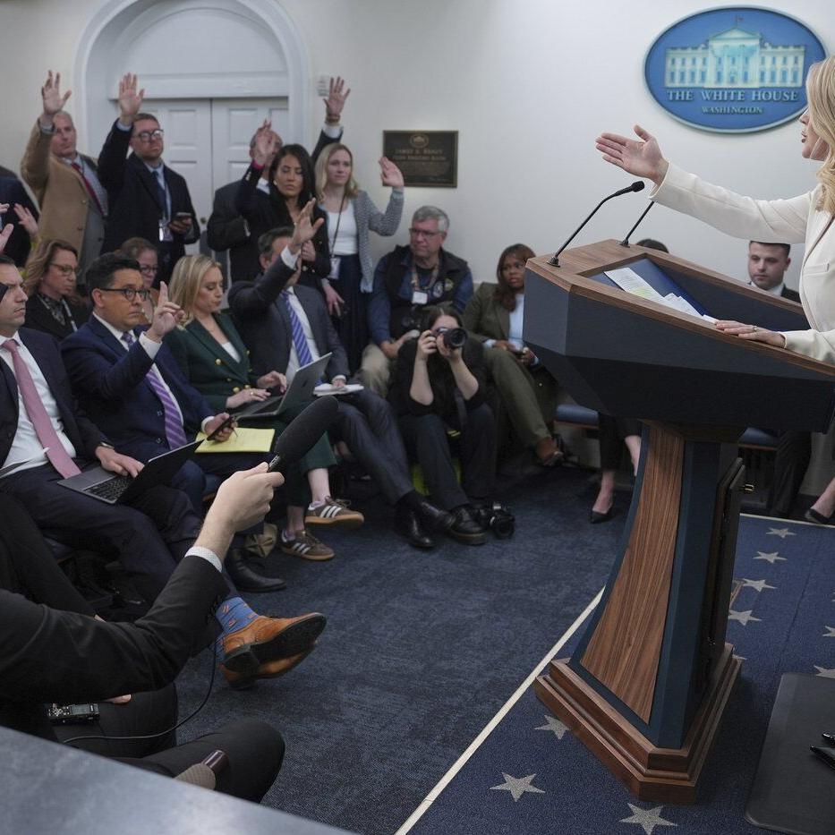 AP wins reinstatement to White House events after judge rules government can’t bar its journalists